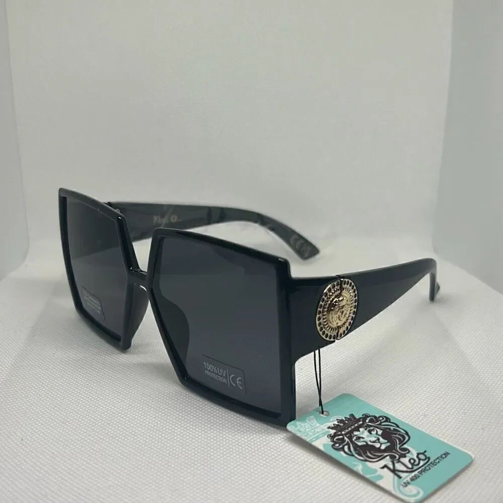 Kleo Bling Rhinestone Women’s Sunglasses